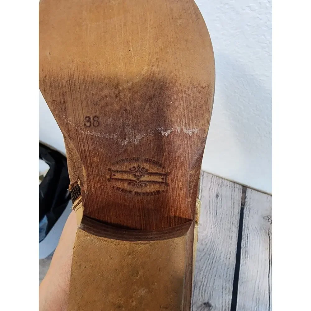 RETIRED Sundance Ankle Boots by Vera Cruz, Size 38 - Picture 9 of 9